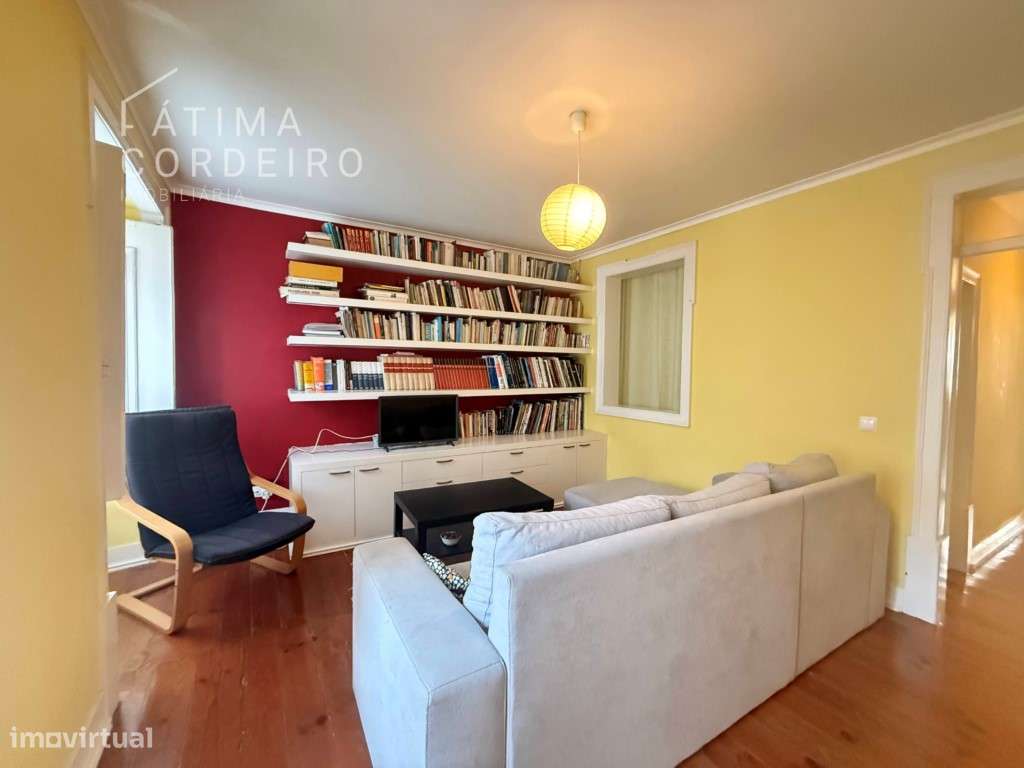 T2 Mobiliado e equipado em Cacilhas - Grande imagem: 2/14