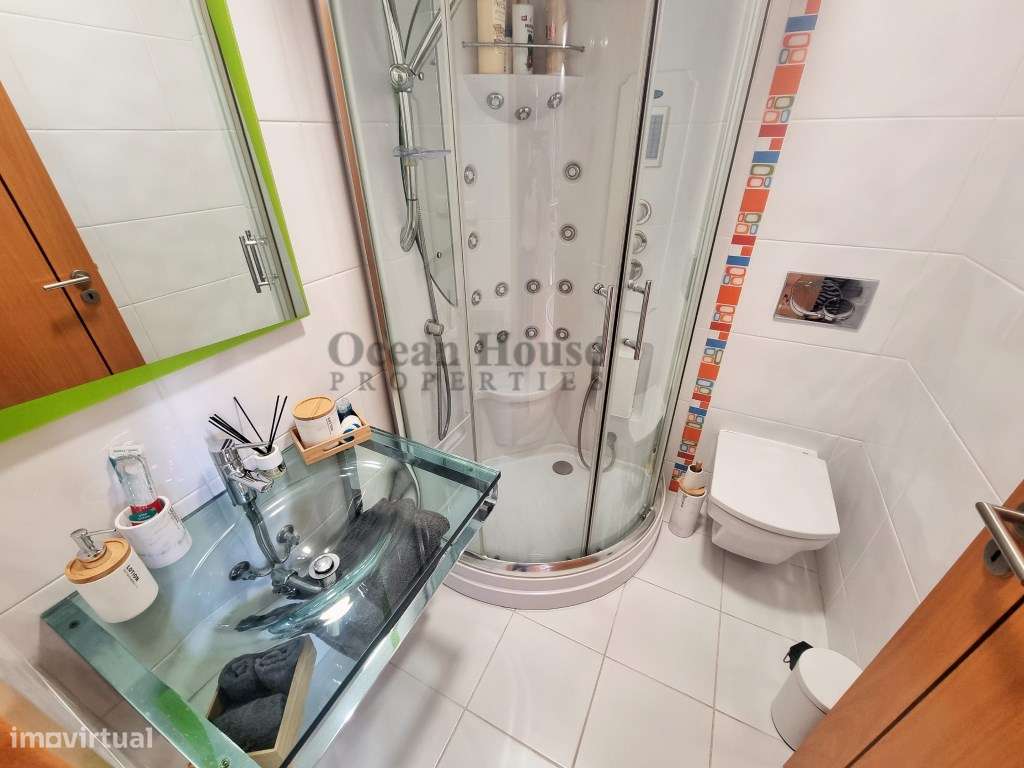 Moradia moderna com piscina e garagem em condomínio - Vilamoura-19
