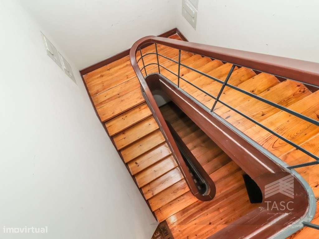 Apartamento T3 em Queluz-17