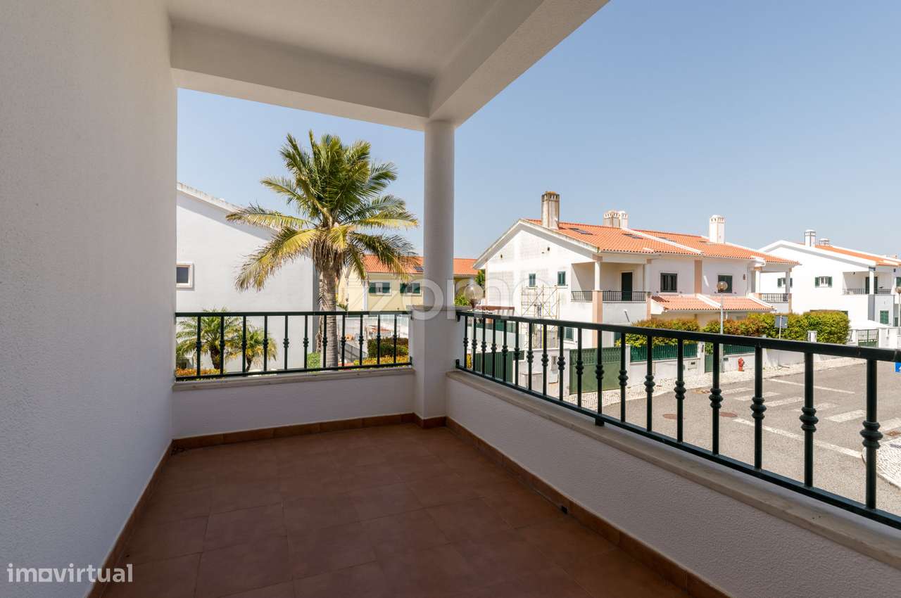 Moradia T4+1, com piscina-45