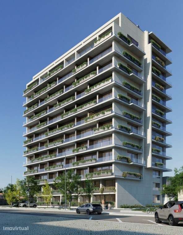 Apartamento T1 com Varanda em Condominio Privado-0