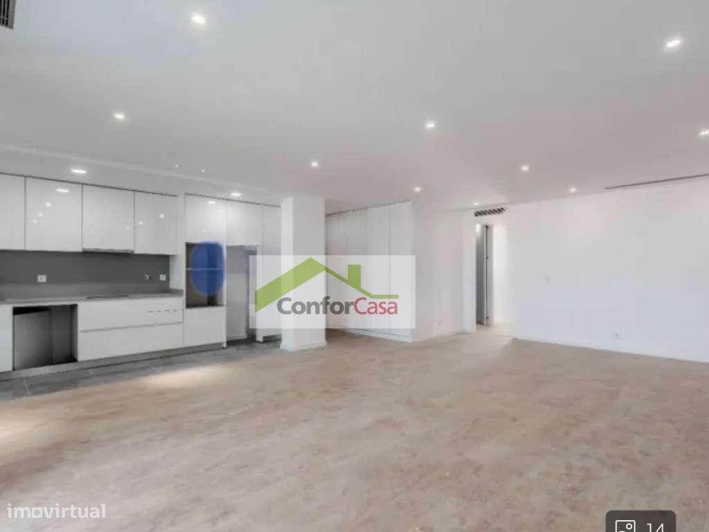 T3 com Ar Condicionado, varanda e L. garagem no Centro de Braga - Grande imagem: 4/15