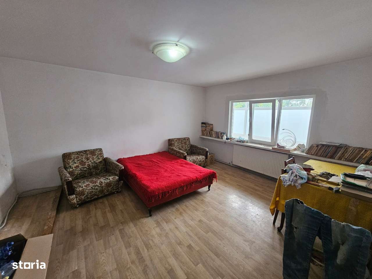 Apartament cu 3 camere de vânzare în Curtea de Argeș. - Imagine principală: 5/17