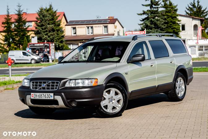 Volvo XC 70 D5 AWD Summum - 2