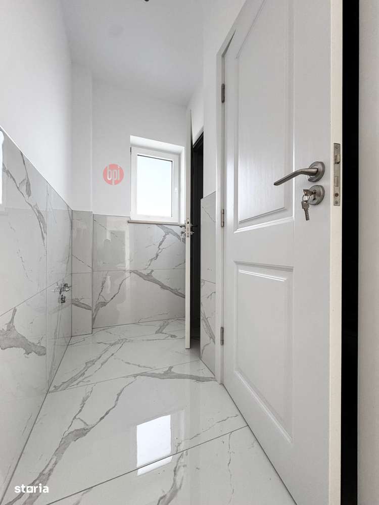 SE VINDE / SE INCHIRIAZA Spatiu pentru Birouri, VIVASY, Falticeni, SV-12