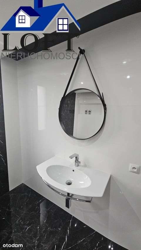 Rzozów dom o pow 240m2 do zamieszkania 30a działki-1