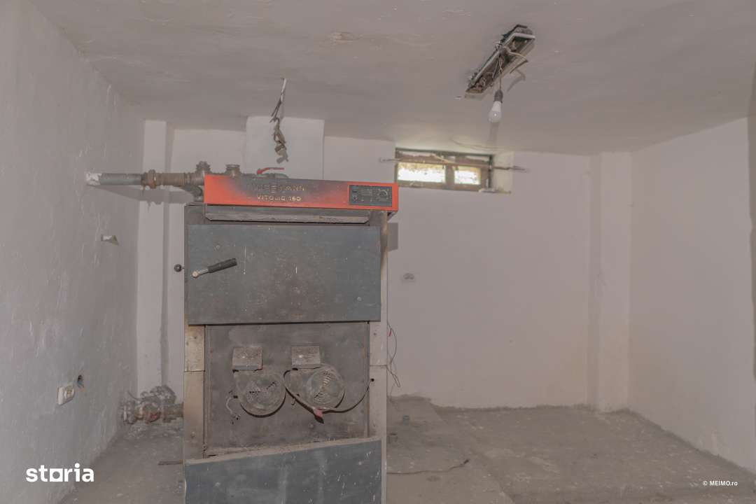 Cladire pentru clinica, pensiune sau centru social - Zemes-15