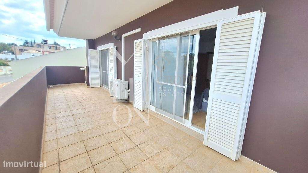 Moradia Isolada com Jardim e Cave – Zona Tranquila | Algoz, Silves-15