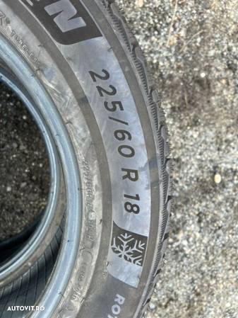 vând 2 anvelope 225/60/18 Michelin de iarnă cu runflat ca noi - 4