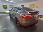 Tesla Model X 90D - 8