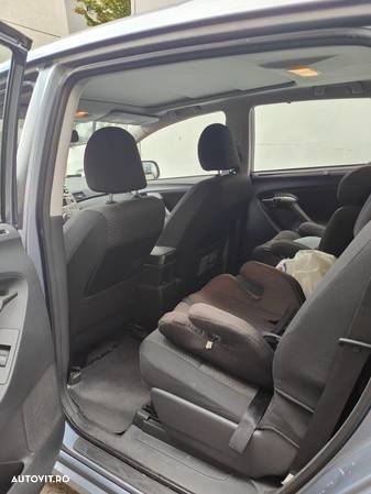 Toyota Verso 1.8 Executive - 14