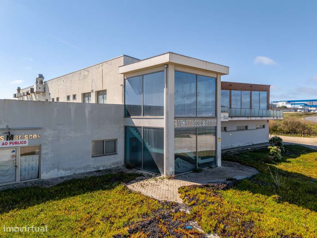 Edifício 1ª linha de mar - Peniche - opções múltiplas de investimento - Grande imagem: 3/60