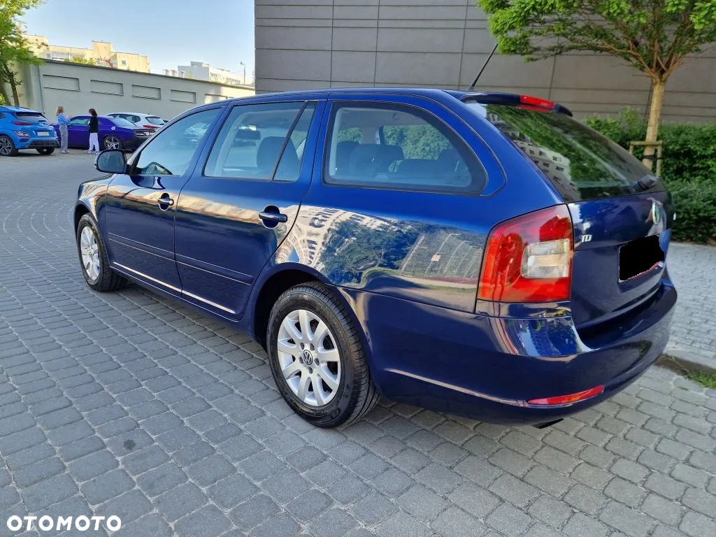 Skoda Octavia 1.6 TDI Active DSG - 6