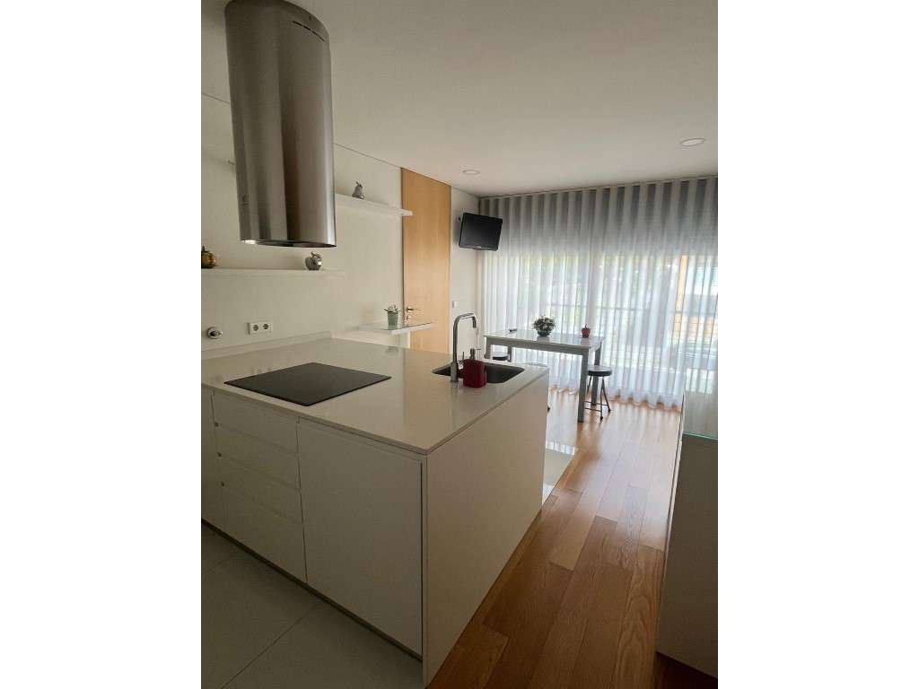 Excelente Apartamento T3 DUPLEX - Como Novo - AVES -* Oferta Escrit...-23