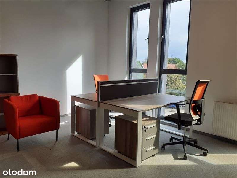 Biura o różnej wielkości w nowoczesnym budynku - Pełny obrazek: 2/11