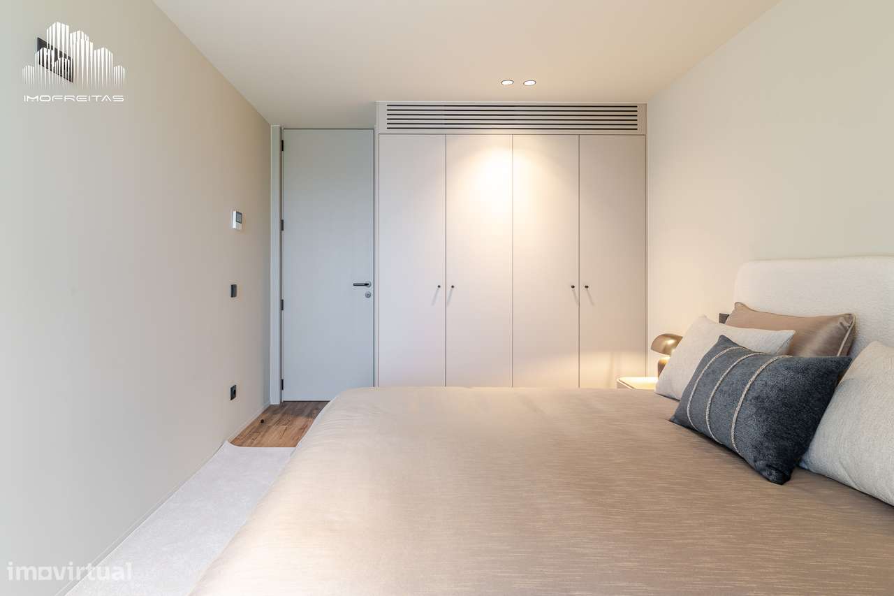 Apartamento T2 disponível para venda virado a Nascente!-10