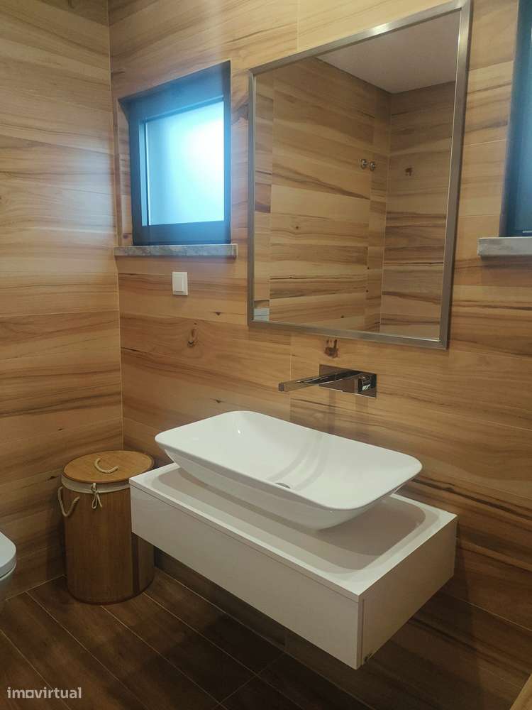 Moradia térrea T3 com Piscina-41