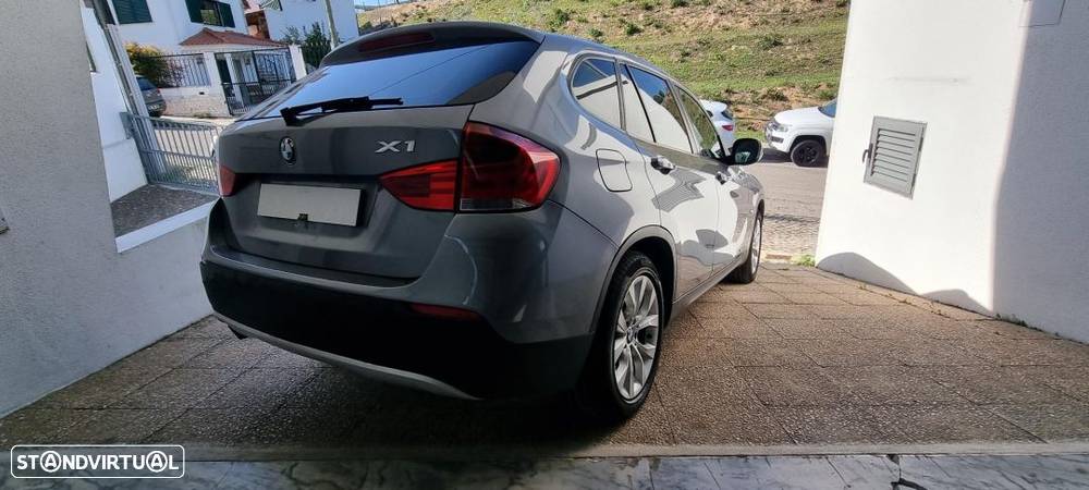 BMW X1 18 d sDrive Line Sport - 10