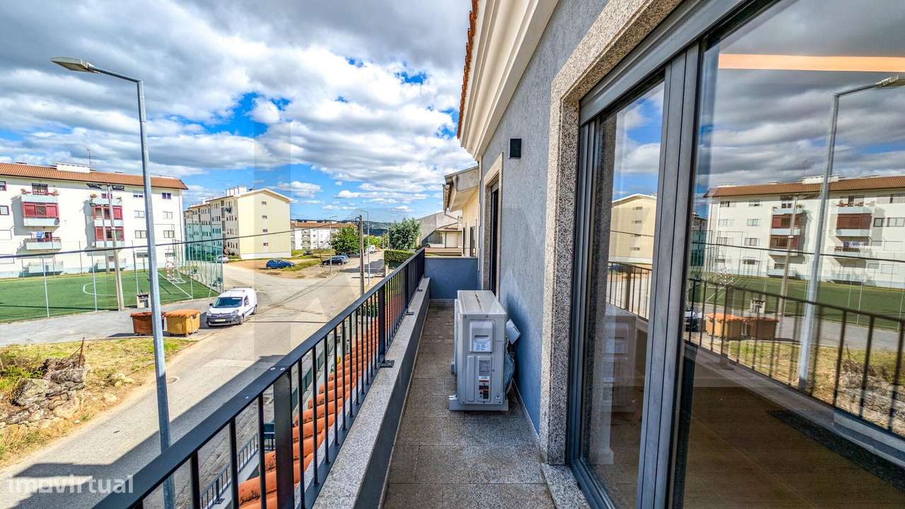 Moradia nova T4+2 Mobilada com Vista Montanha em Lordelo – Vila Real-59