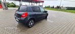 Renault Clio 1.6 Confort Privilege - 2