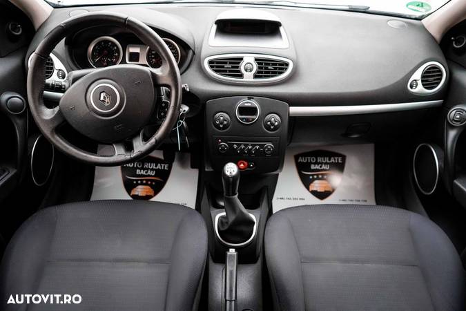 Renault Clio 1.2 16V 75 Collection - 8