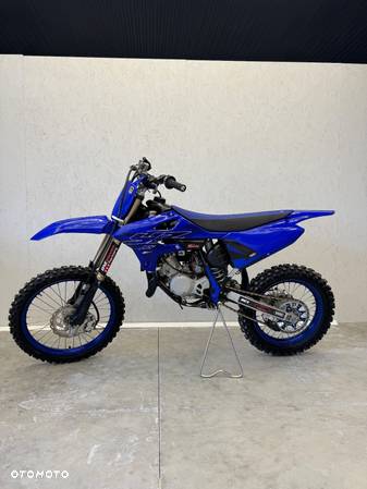 Yamaha YZ - 2