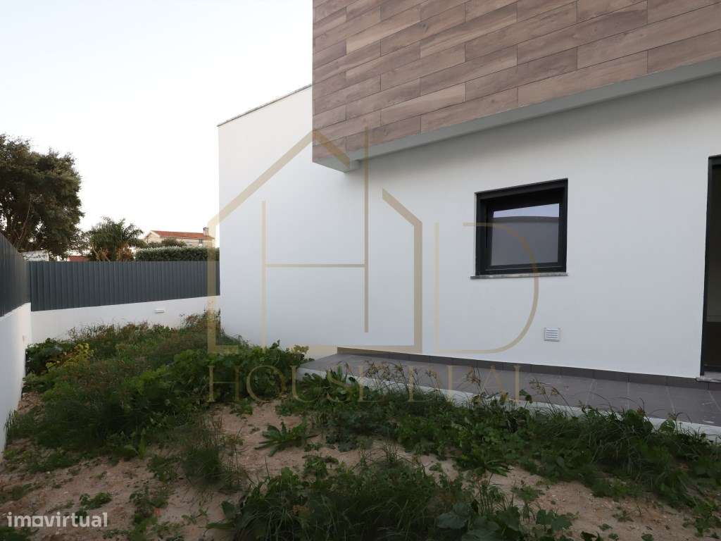 PRONTA!!! Luxuosa Moradia T5 com Garagem e Piscina. Azeitão - Grande imagem: 5/52