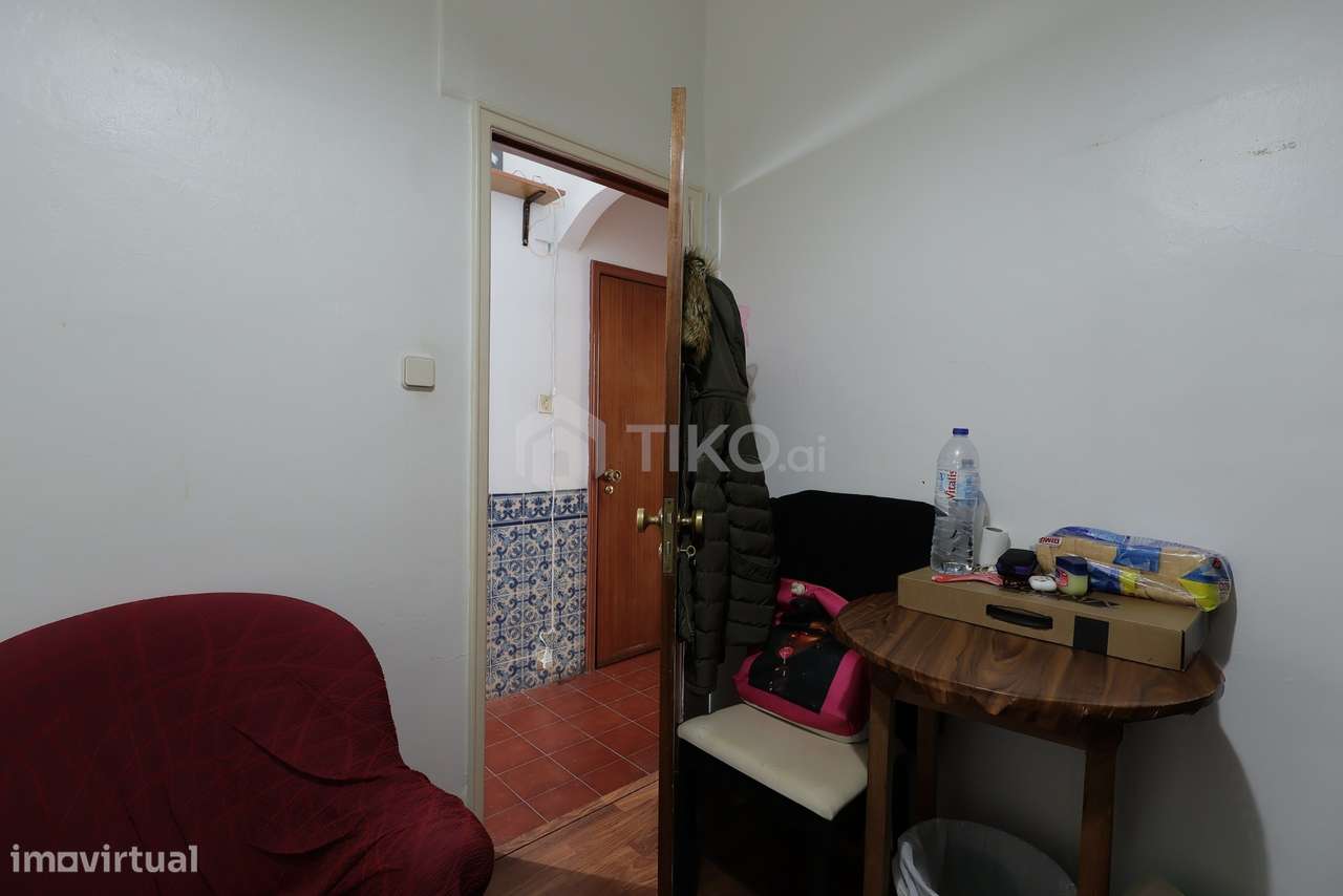 T3 EM ARROIOS – OPORTUNIDADE PARA ARRENDAMENTO A ESTUDANTES (4 A 5 QUA-15