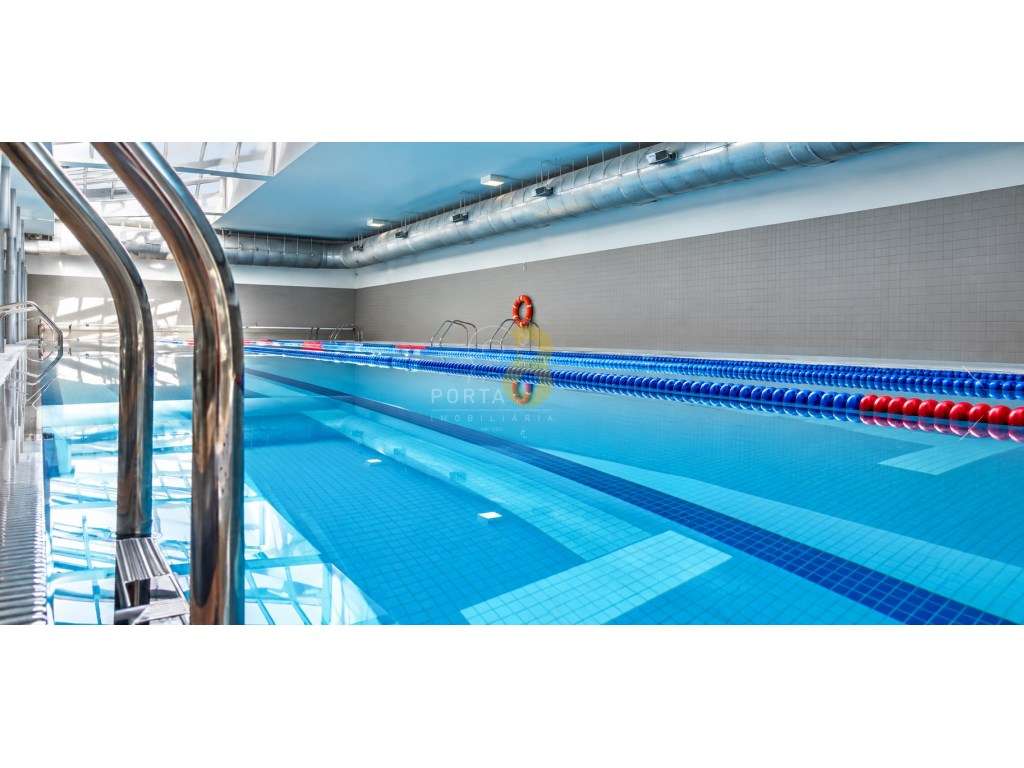 Espaço Comercial com 1.493 m², Piscina e Sauna - Rua Brito e Cunha,...-2
