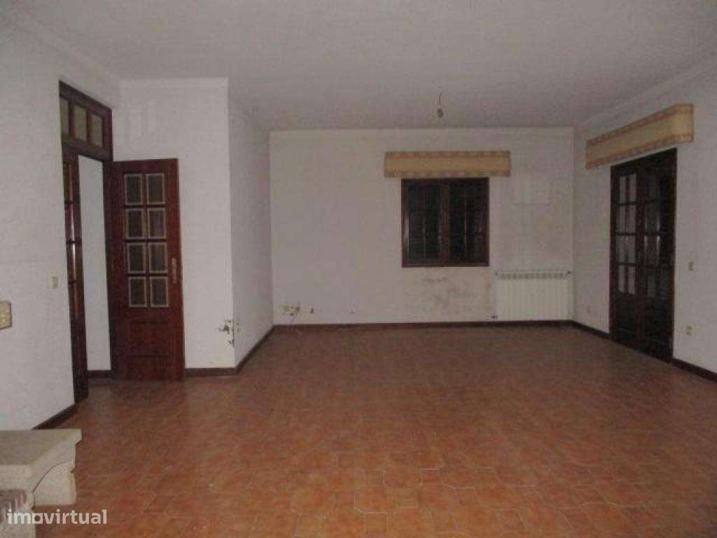 Moradia V2 - até 100% Financiamento - Grande imagem: 5/13