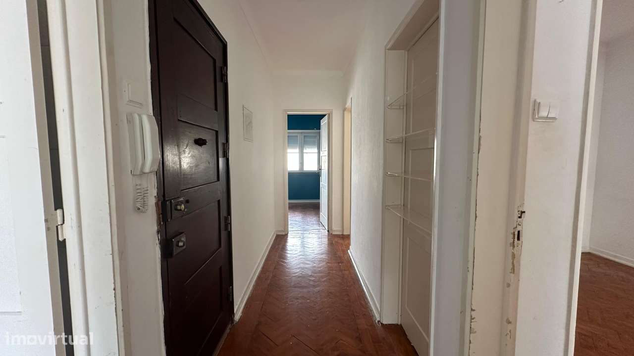 T2 em Queluz - Grande imagem: 4/20