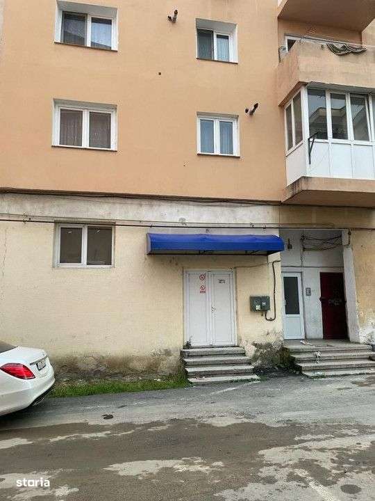 Vanzare spatiu comercial situat in Targu Jiu - Cartier Diana - Imagine principală: 4/7