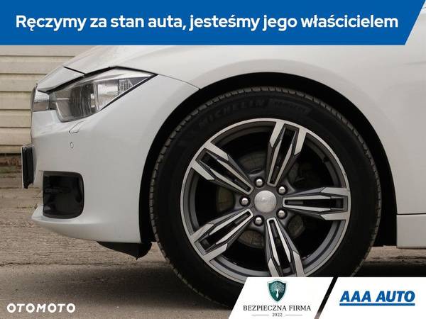 BMW Seria 3 - 16