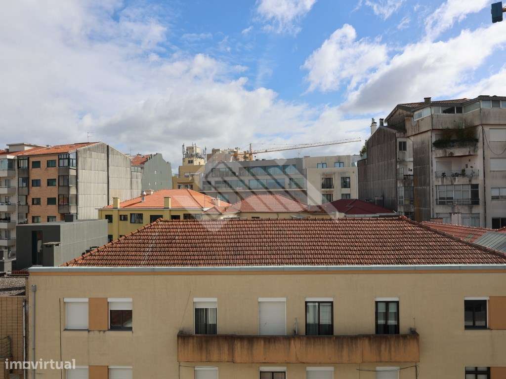 Apartamento T1 com Vista Panorâmica - Rotunda da Boavista / Casa da...-5