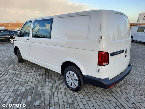 Volkswagen Transporter - 8