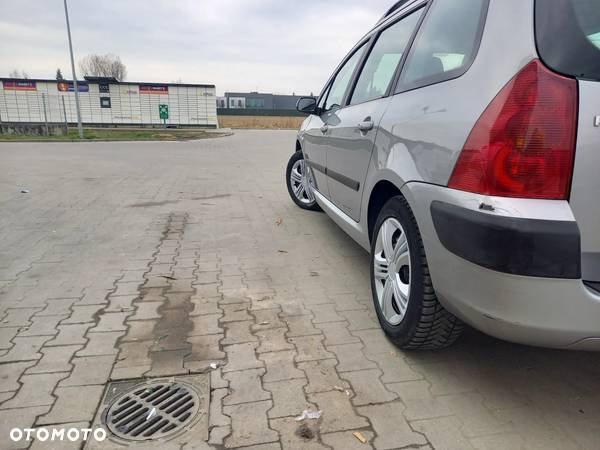 Peugeot 307 2.0 HDi XS - 8