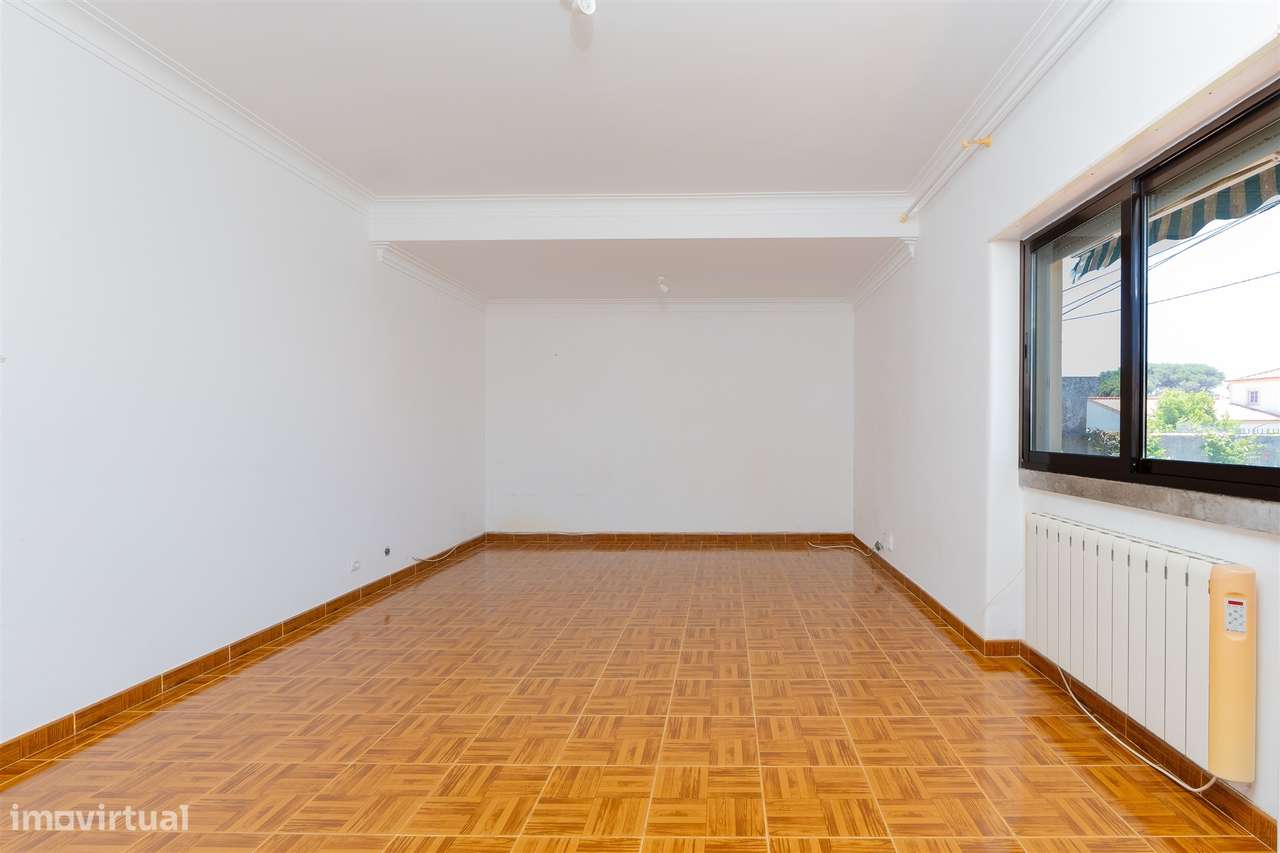 Moradia 4 assoalhadas a 20 min a pé da praia Do Guincho. - Grande imagem: 4/33