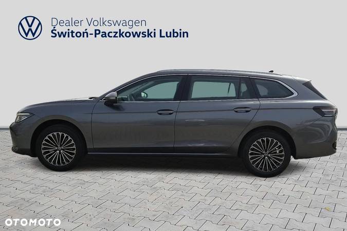 Volkswagen Passat 1.5 TSI ACT mHEV Elegance DSG - 3