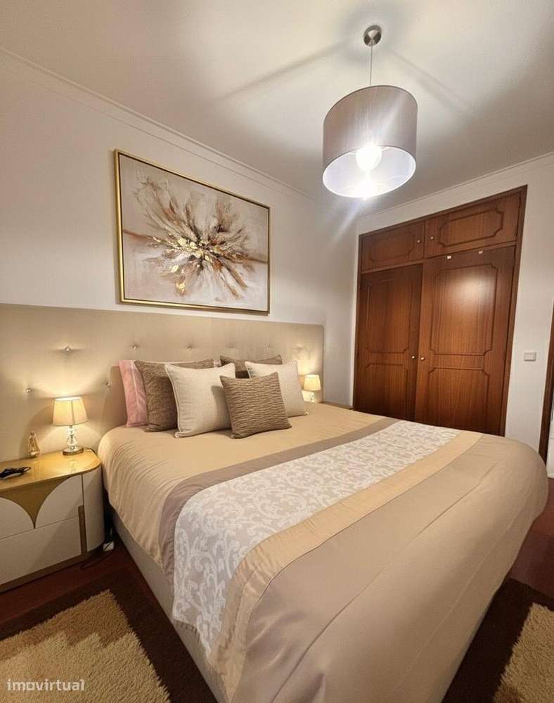 T2 com varanda e arrecadação - Tapada das Mercês - Grande imagem: 4/19