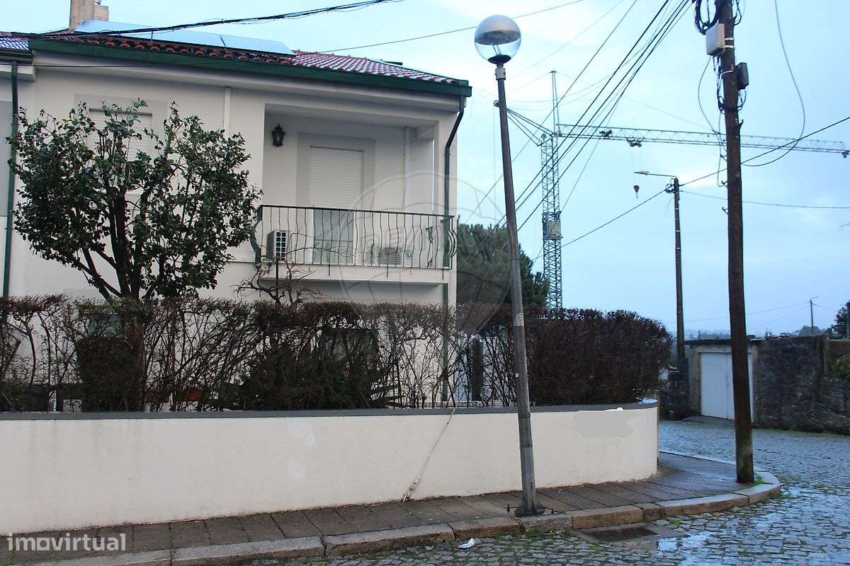 Moradia T4 para venda - Grande imagem: 2/4