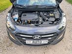 Hyundai I30 blue 1.6 CRDi YES Silver - 34