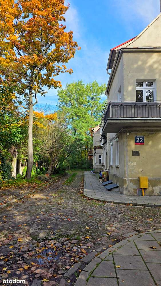 Urocze 3 Pokoje 66,45 m² w Kamienicy – I Piętro, Balkon - Chojny-14