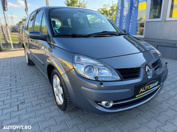 Renault Scenic - 12