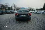 Toyota Avensis 2.0 Premium MS - 9