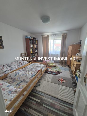 Casa Parter + etaj, teren 1310 mp. Labusesti(Bascov)-3