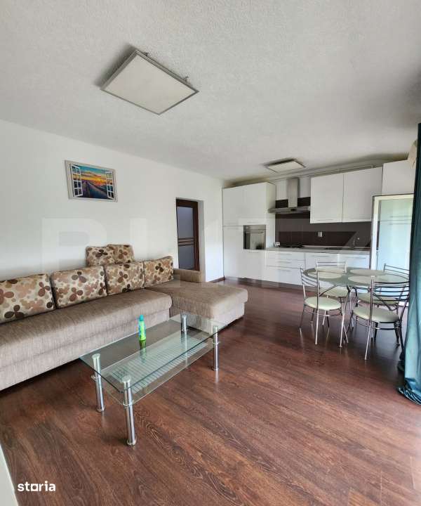 Apartament 2 camere, 52 mp, 2 balcoane, pod 45 mp, parcare, zona Porii - Imagine principală: 2/15