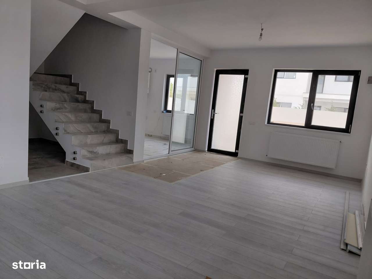Casa/ Vila Duplex/ P+1+M/ 7 camere/ Popesti-Leordeni-10