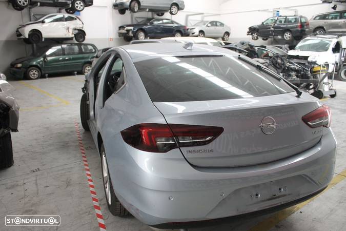 Opel Insignia Grand Sport - 3