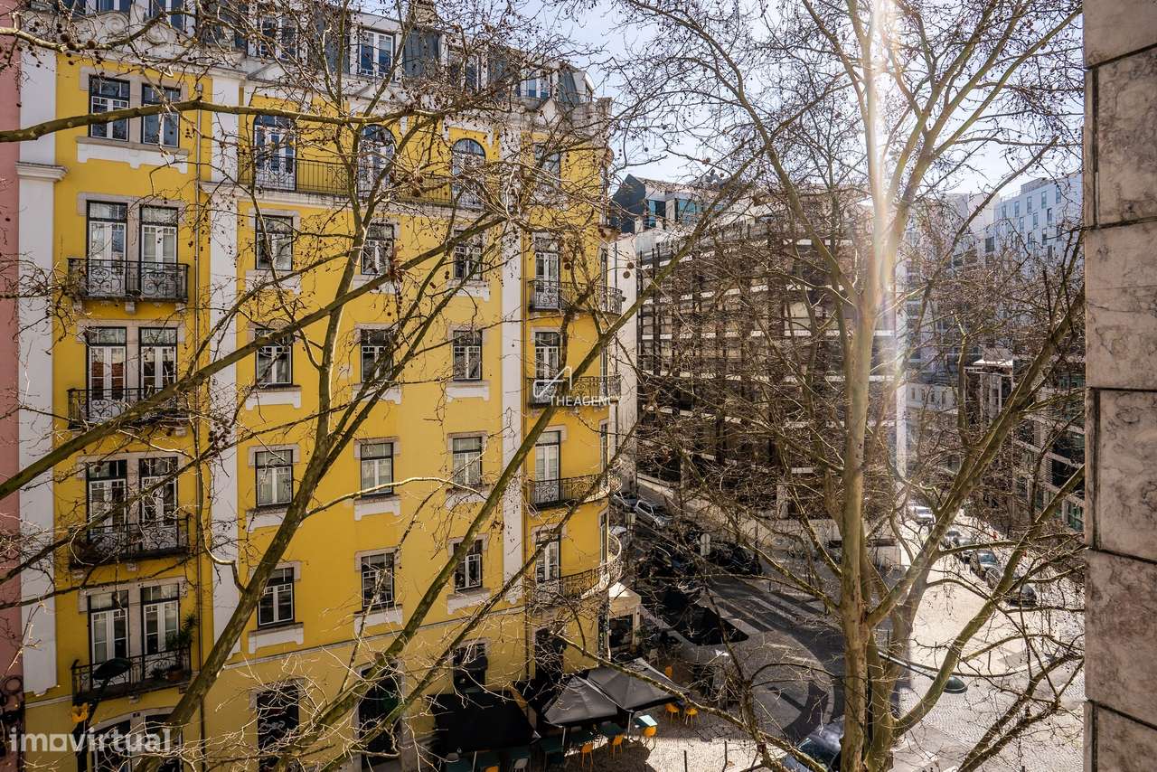 Apartamento T1 com Garagem na Rua Viriato – Avenidas Novas | Lisboa-14