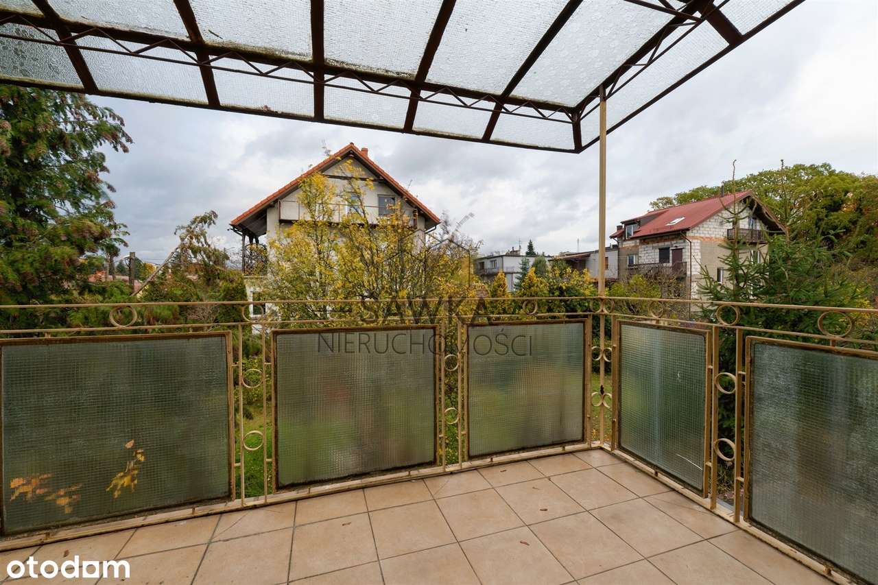 Dom z potencjałem w doskonałej lokalizacji Zielonej Góry-17